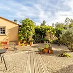 Domaine Des Bruyères | Chartreuse Hébergement de vacances Saint-Avit (Charente)